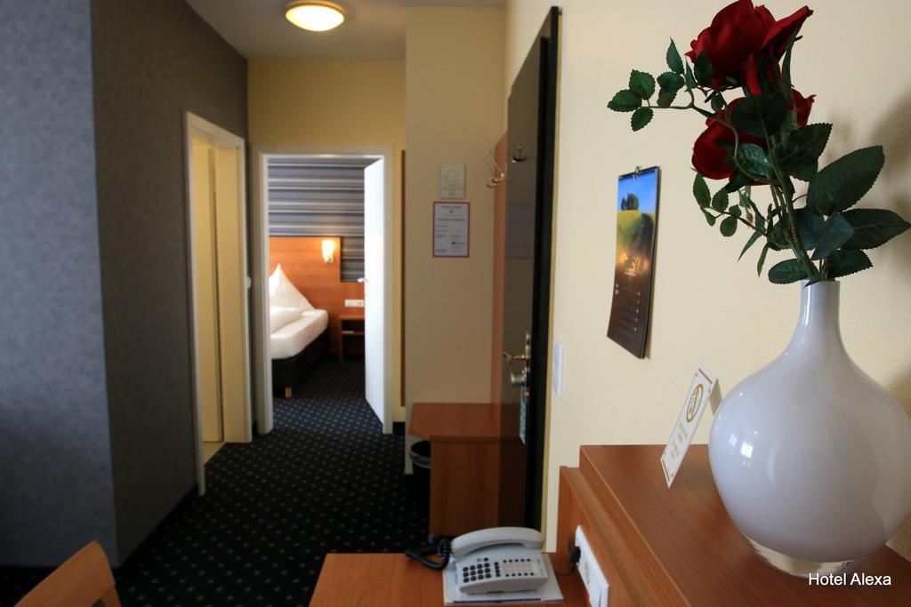 Hotel Alexa باد ميرغنثيم المظهر الخارجي الصورة